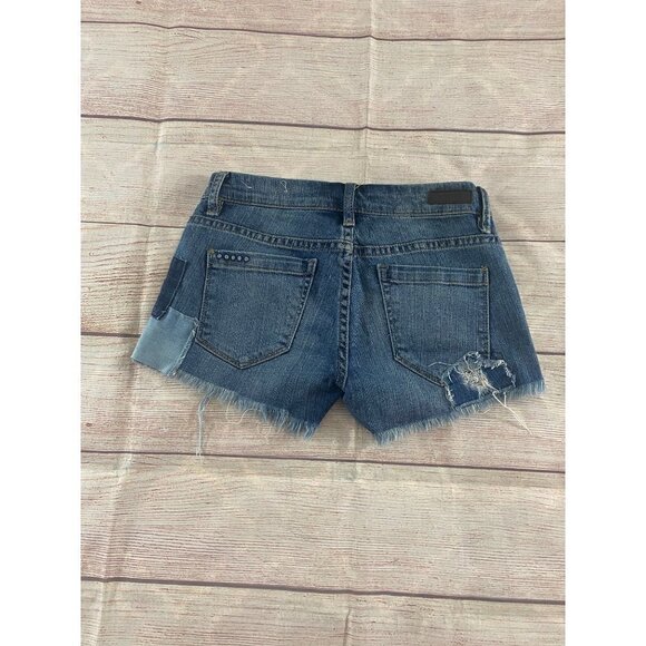 Blank NYC Patch Work Raw Hem Women's Distressed Shorts - 26 - Picture 11 of 12